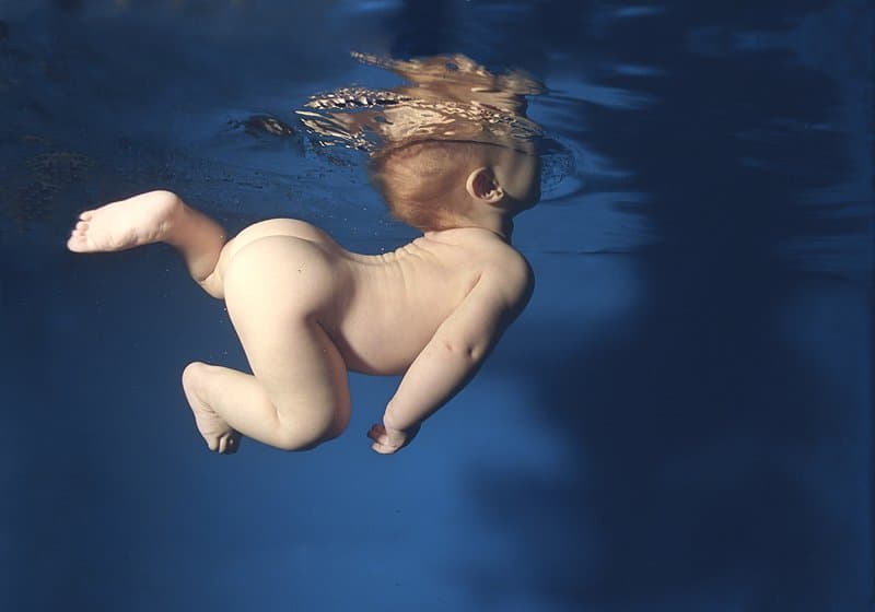 baby swimming ασφάλεια