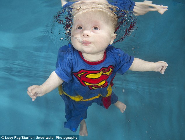 25C3941C00000578-2974833-A_little_superman_After_just_a_few_sessions_in_the_swimming_pool-a-2_1425252942384